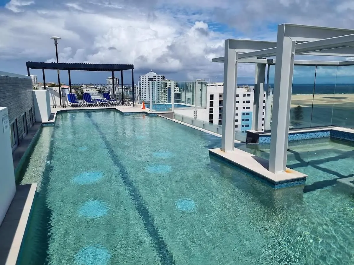 Caloundra 2Brm Apt- Rooftop Pool